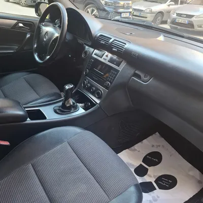 Mercedes-Benz C-class 2001 në shitje
