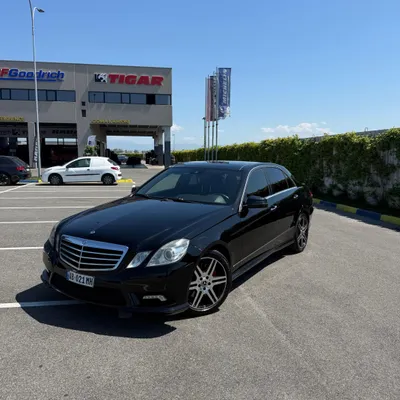 Mercedes-Benz E-class 2011 në shitje