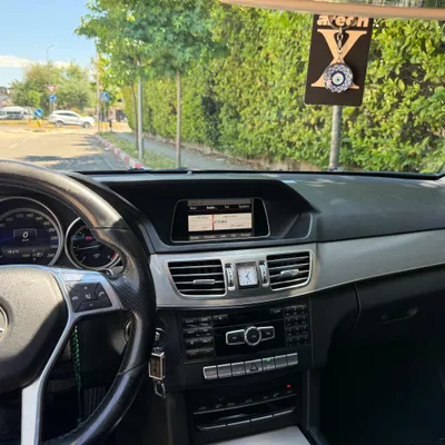 Mercedes-Benz E-class 2014 në shitje