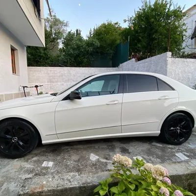 Mercedes-Benz E-class 2012 në shitje