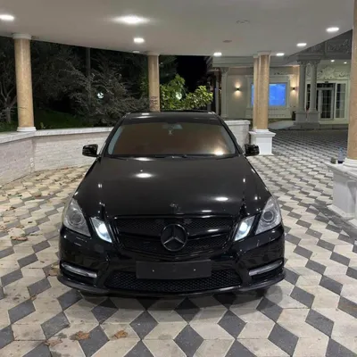 Mercedes-Benz E-class 2011 në shitje
