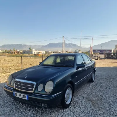 Mercedes-Benz E-class 1999 në shitje