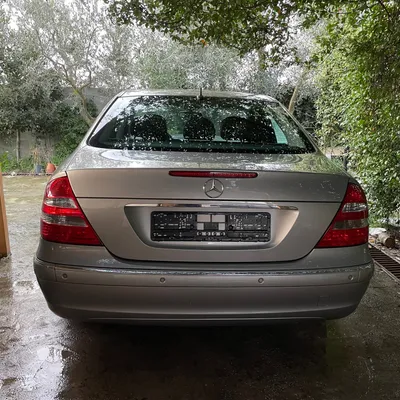 Mercedes-Benz E-class 2006 në shitje