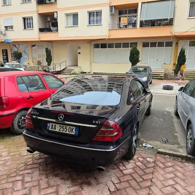 Mercedes-Benz E-class 2006 në shitje