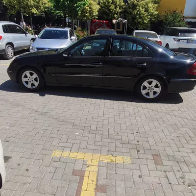 Mercedes-Benz E-class 2005 në shitje