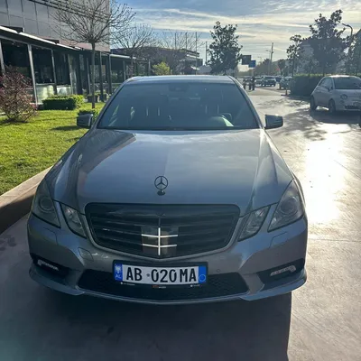 Mercedes-Benz E-class 2009 në shitje