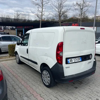 Fiat Doblo 2012 në shitje