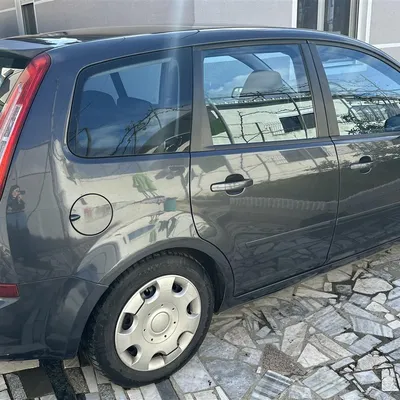Ford C-MAX 2008 në shitje