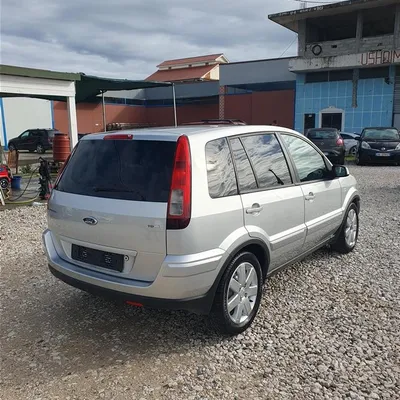 Ford Fusion 2007 në shitje