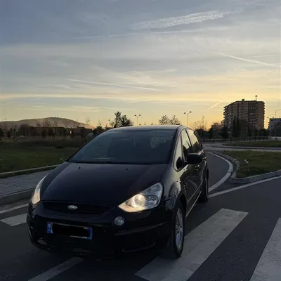 Ford S-MAX 2008 në shitje