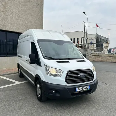 Ford Transit 2018 në shitje