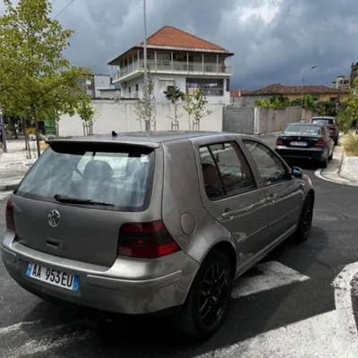 Volkswagen Golf 2001 Alle Autos zu verkaufen