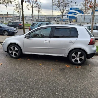 Volkswagen Golf 2007 në shitje