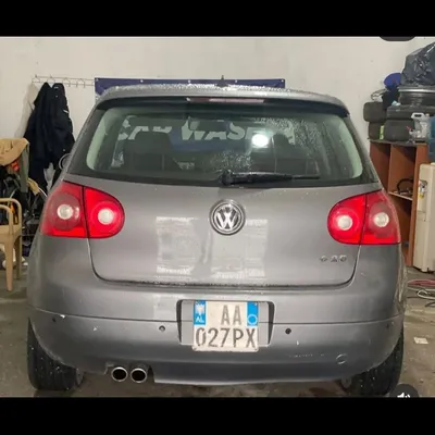Volkswagen Golf 2008 në shitje