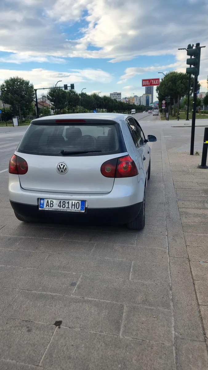 2004 Volkswagen Golf