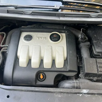 Volkswagen Golf 2005 në shitje