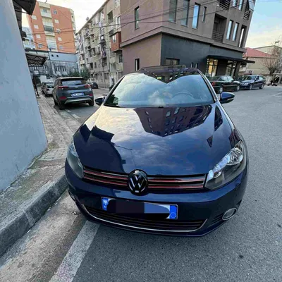 Volkswagen Golf 2009 në shitje