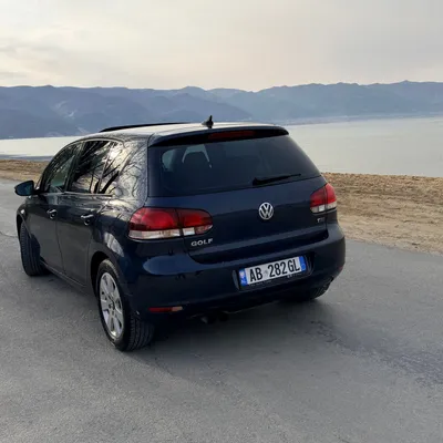 Volkswagen Golf 2010 në shitje