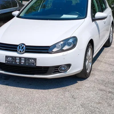 Volkswagen Golf 2019 në shitje