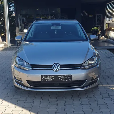 Volkswagen Golf 2013 në shitje