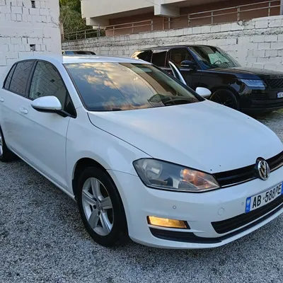 Volkswagen Golf 2015 në shitje