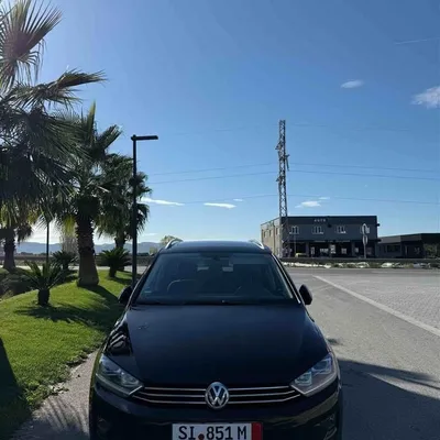 Volkswagen Golf 2014 në shitje