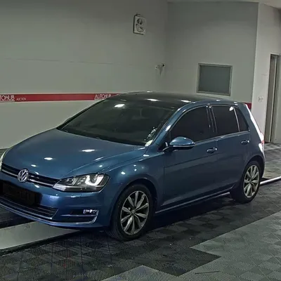 Volkswagen Golf 2014 në shitje