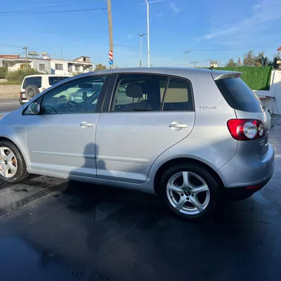 Volkswagen Golf 2007 në shitje