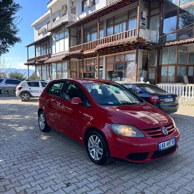 Volkswagen Golf 2007 në shitje
