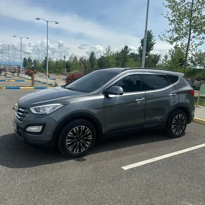 Hyundai Santa Fe 2015 në shitje