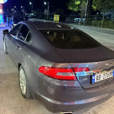 Jaguar XF 2009 në shitje
