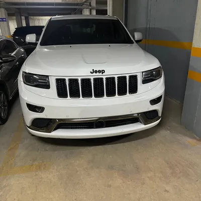 Jeep Grand Cherokee 2016 në shitje