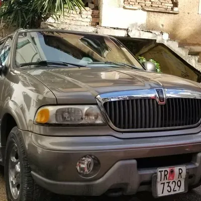 Lincoln Navigator