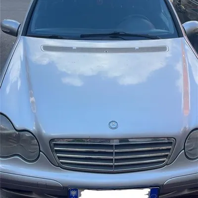 Mercedes-Benz C-class 2004 në shitje