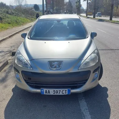 Peugeot 308 2009 në shitje