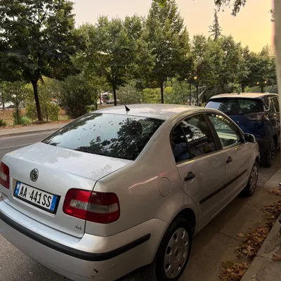 Volkswagen Polo 2006 në shitje