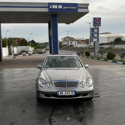 Mercedes-Benz E-class 2005 në shitje