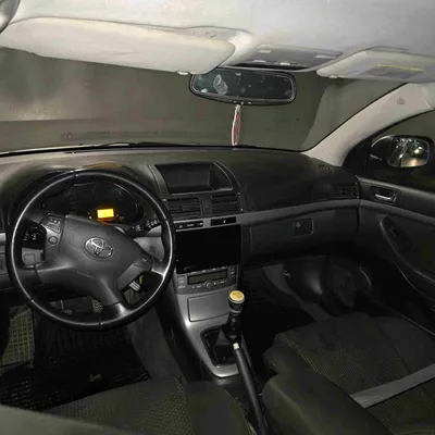 Toyota Avensis 2008 në shitje