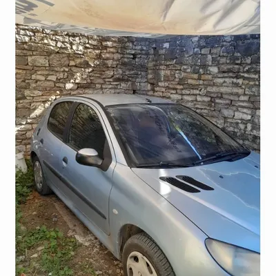 Peugeot 206 2003 në shitje