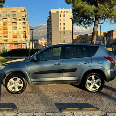 Toyota RAV4 2008 në shitje