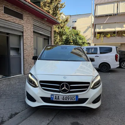 Mercedes-Benz B-class 2015 në shitje