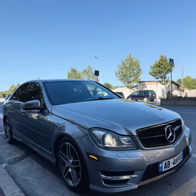 Mercedes-Benz C-class 2012 në shitje