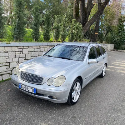 Mercedes-Benz C-class 2004 në shitje