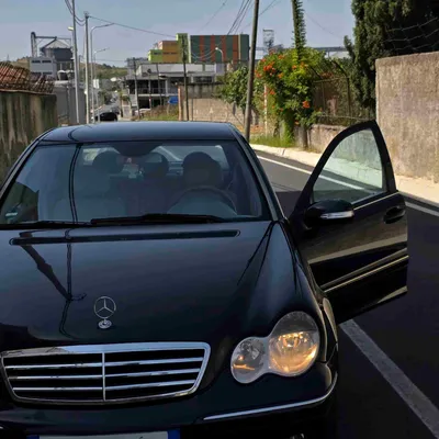 Mercedes-Benz C-class 2006 në shitje
