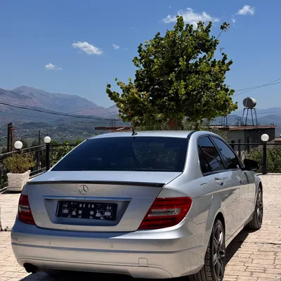 Mercedes-Benz C-class 2012 në shitje