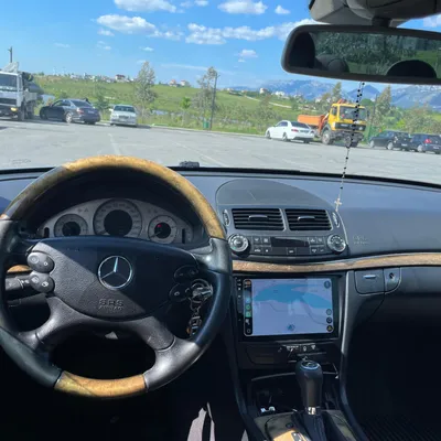 Mercedes-Benz E-class 2005 në shitje