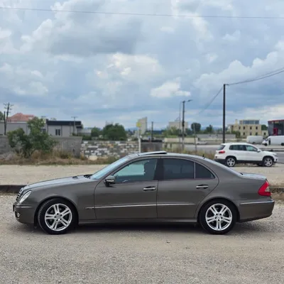 Mercedes-Benz E-class 2007 në shitje