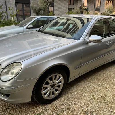 Mercedes-Benz E-class 2007 në shitje