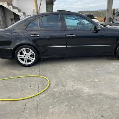 Mercedes-Benz E-class 2006 në shitje