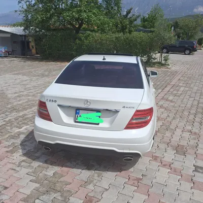 Mercedes-Benz C-class 2012 në shitje